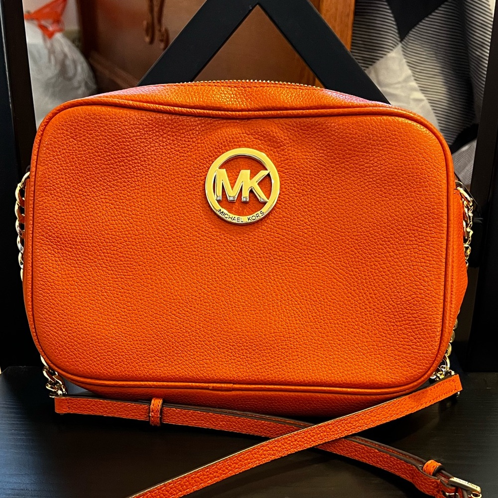 Michael Kors Crossbody